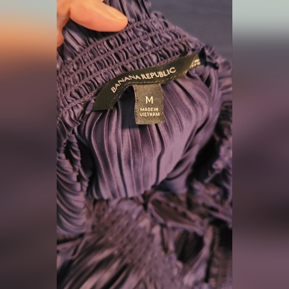 NWOT! Banana Republic Off the Shoulder Blouse Size M - Picture 4 of 4